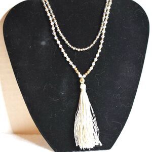 Flapper Style Gold/Clear Beaded Lt Gray Tassel Single Strand Like New Necklace